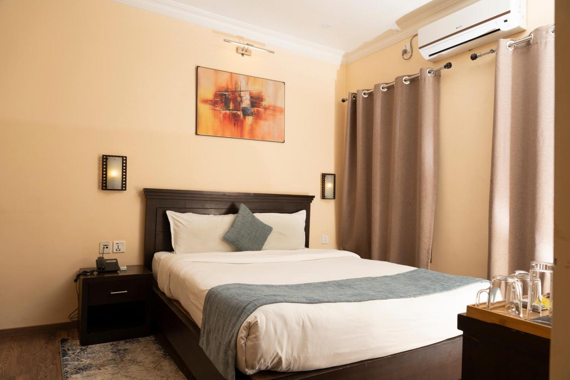 Hotel Maden Inn Itahari Экстерьер фото
